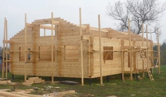 Çatı Katı İle Ahşap Dağ Evi 141 M² 3 Çatı Katı İle Ahşap Dağ Evi 141 M² 3